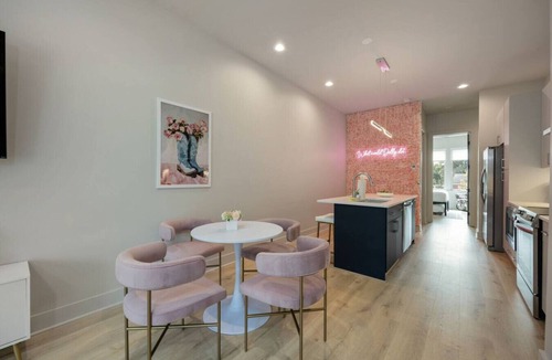 Radnor House | Hey, Nashville! & Dolly & Denim - Dual Townhomes