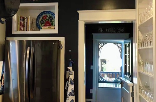 Deer Park House | Highlands Derby Delight! Beautiful large home in the Highlands of Louisville.