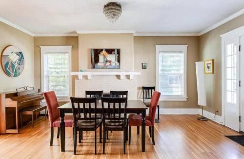 Bonnycastle House | Highlands Retreat Walkable Near Expo Center Family Friendly