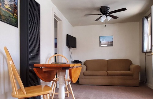 Cimarron Hotel | Hikers Cimarron Inn & RV Park LLC