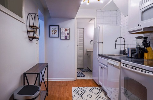 Hillwood House | Hillwood Nest | Pet Friendly