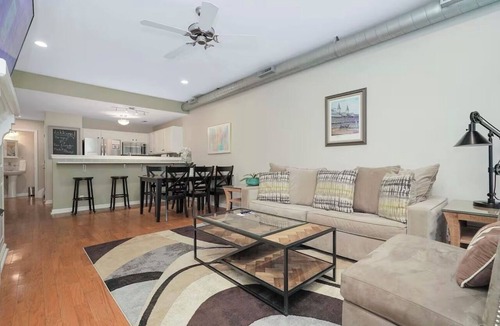 Cherokee Triangle Condo | Historic District Townhouse in City BEST Location-Highland-Nulu-Bardstown Road