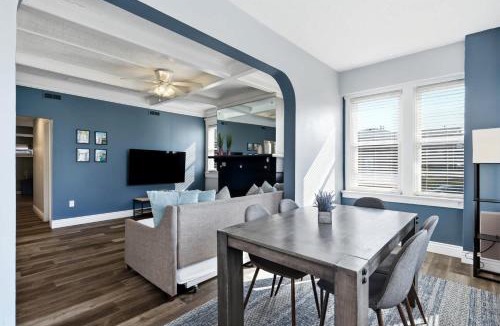 Beechmont House | Historic Foursquare Home Vintage Charm & Comfort