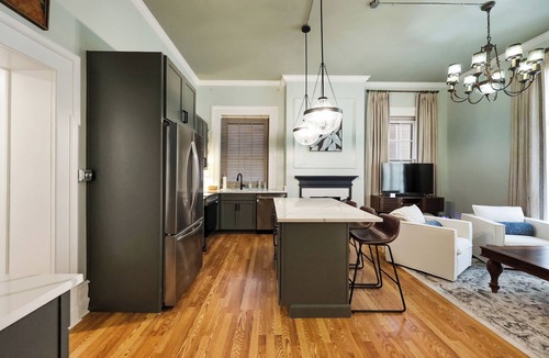 Downtown House | Historic Indigo House Entire Home Steps from Rupp Arena