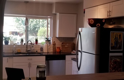 Nob Hill House | Historic Nob Hill home with cozy covered deck and close to Route 66.