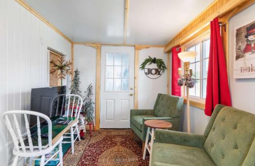 Rockaway Beach House | Historic Rockaway Beach Cottage 7