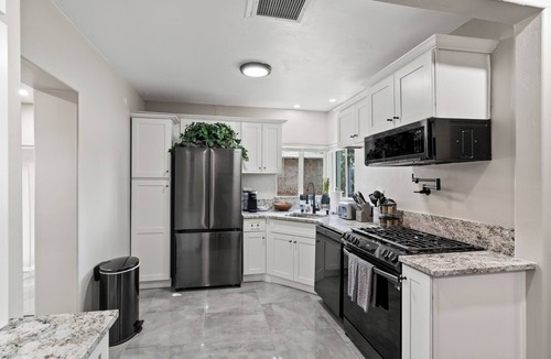 Sam Hughes House | Historic Tucson 4BR/2BA in Sam Hughes