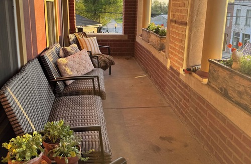 Weston Apartment | Historic Weston Loft w/Balcony - Walk to Shops - Sleeps 6 - Downtown Views