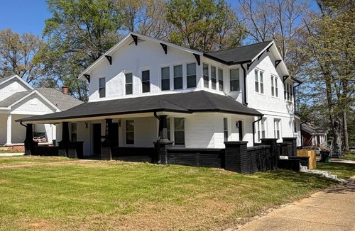 Tupelo Apartment | Historical Apartment #3 - Sleeps 3-6 in Tupelo