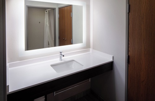 Los Alamos Hotel | Holiday Inn Express & Suites Los Alamos Entrada Park by IHG