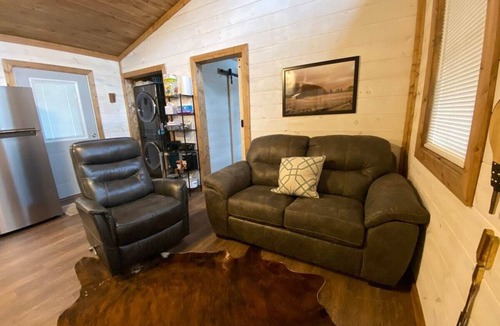 Linden Cabin | Hollowbranch Hideaway