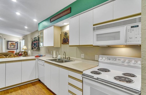 Branson Condo | Home away from home!