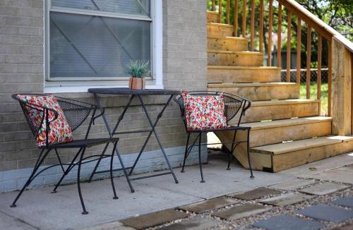 Kansas City House | Home w/Fenced Yard, 13 Mi to Kansas City Stadium!