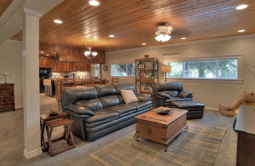 Durango House | Home with Garden Patio near downtown Durango - 30+ Stay