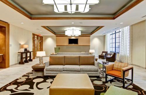 Central Business District Hotel | Homewood Suites by Hilton Cincinnati-Downtown