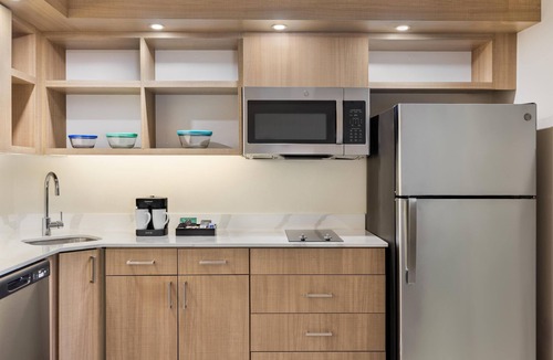 South Tulsa Hotel | Homewood Suites by Hilton Tulsa South Medical District