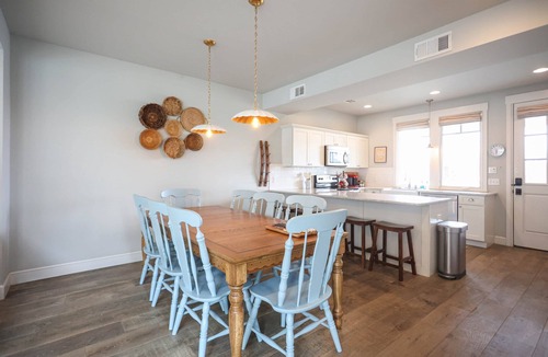 Eufaula House | Hope Cottage at Carlton Landing