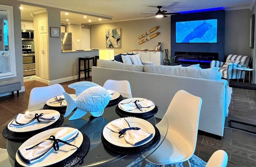 Mid America Condo | Hot Springs Retreat: Lake Views w/Boat Slip