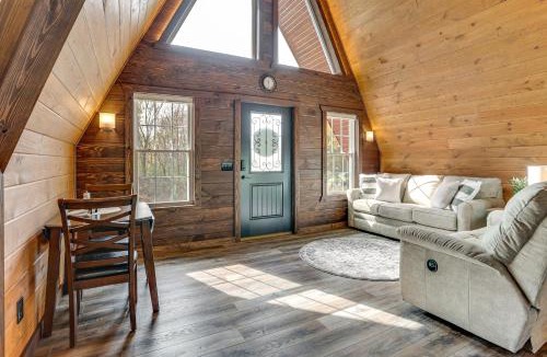 Idlewild House | Hot Tub, Fire Pit, On-Site Pond: Cozy Kenton Cabin