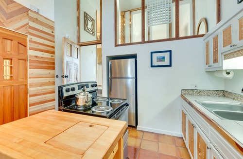 El Prado Condo | Hot Tub, Sunset Views! Couple’s Escape in El Prado