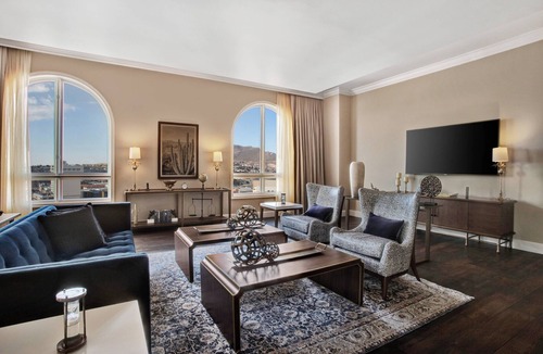 Downtown El Paso Hotel | Hotel Paso Del Norte, Autograph Collection