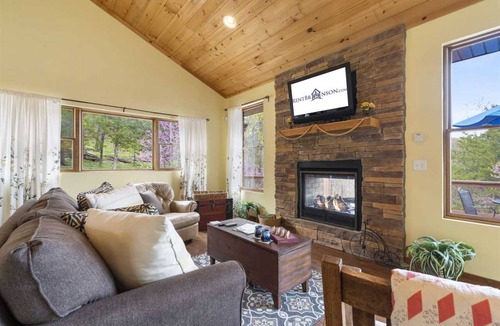 Blue Eye House | House ∙ 1 bedroom ∙ 4 guests