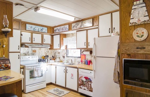 Hollister House | House ∙ 2 bedrooms ∙ 5 guests