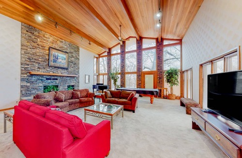 Branson House | House ∙ 4 bedrooms ∙ 10 guests