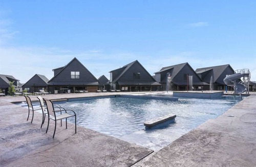 Hollister House | House ∙ 9 bedrooms ∙ 22 guests