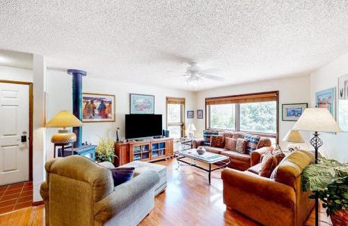 Durango Apartment | Howdy Hermosa