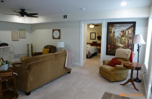 Fisherville Apartment | Huge Romantic Apartment for Short or Long Stays