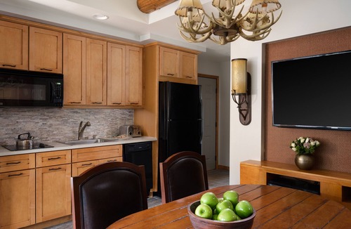 Table Rock Apartment | Hyatt Vacation Club at The Lodges at Timber Ridge, Branson