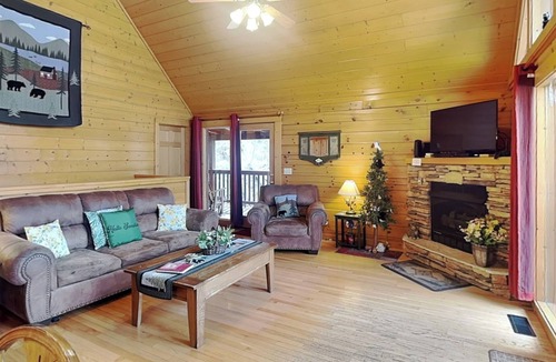 Black Bear Falls Cabin | Idle Days | Stately Porch, Hot Tub, Pool Table