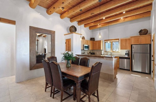 Tesuque House | Incredible Sunset Views, Community Pool