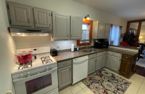 Norton House | Inviting 3 Bedroom Home