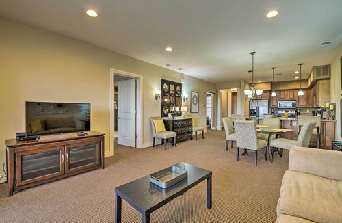 Branson Condo | Inviting Branson Condo w/Outdoor Dining Area
