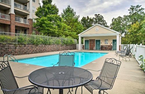 Branson Apartment | Inviting Branson Condo with Outdoor Dining Area