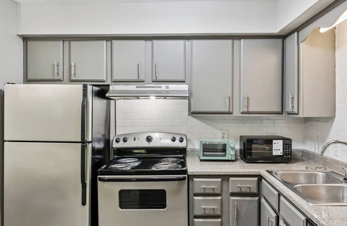 Nashville Apartment | Jamestown C5 I Comfy 2 Bed 1 Bath