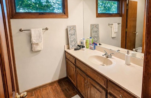 Olathe House | Kaw Drive Guest House