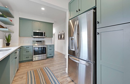 Southmoreland House | KC Gem - Steps to Streetcar, Dining & Entertainment