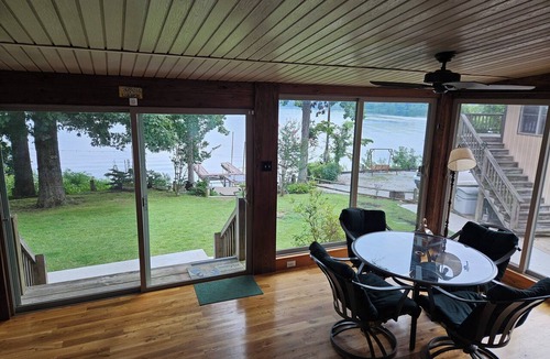 Eva House | Kentucky Lake Getaway w/Boat Launch & Dock!