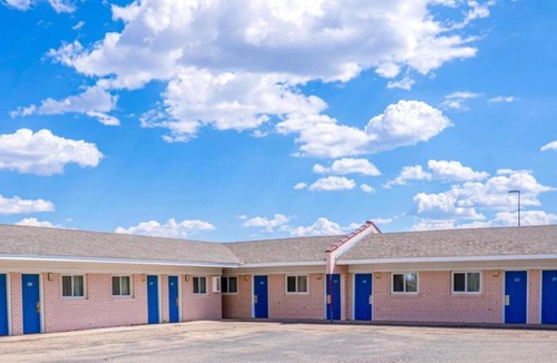 Boise City Apartment | King Bed|Smk|Boise City, OK