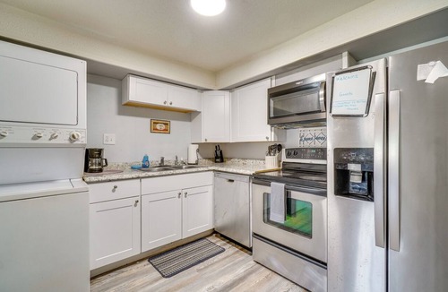 Knoxville Apartment | Knoxville Home Base! 6 Mi to Dtwn & UT Campus