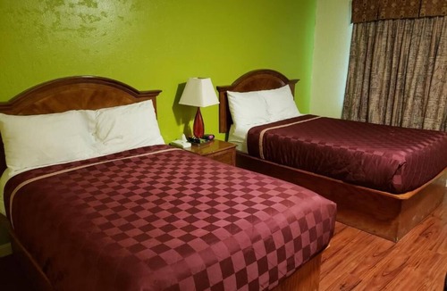 Artesia Hotel | La Hacienda