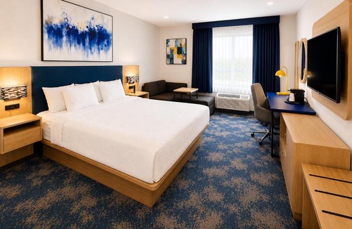 Albuquerque Hotel | La Quinta by Wyndham Albuquerque Journal Ctr NW