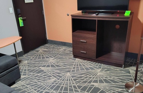 Branson Theater District Hotel | La Quinta Inn & Suites by Wyndham Branson