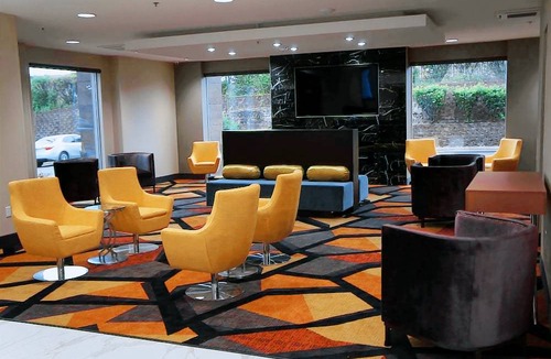Branson Theater District Hotel | La Quinta Inn & Suites by Wyndham Branson