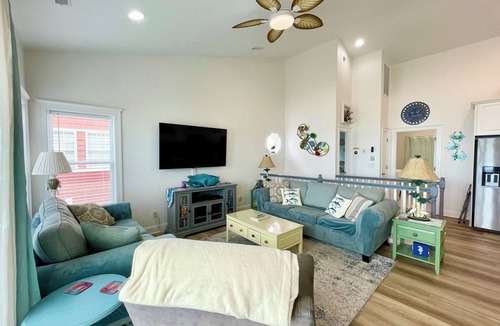 North Topsail Beach House | Laguna East #158 - 4 BD Oceanfront Home w/Direct Beach Access!