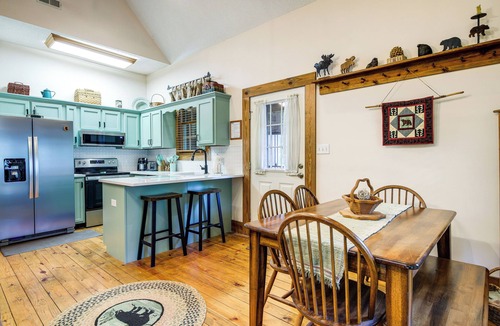 Sloans Valley Cabin | Lake Cumberland Resort Cabin In Gated Community!