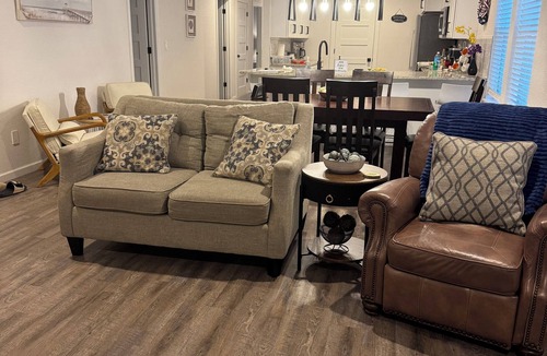 Afton House | LAKE FEVER 14 MONKEY ISLAND BATTLEFIELD 3 BEDROOMS, 2 BATH 1K, 1Q, 1 F, 1T BEDS